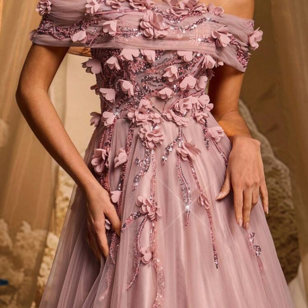 Chic Mauve Floral Off-Shoulder Gown (L)